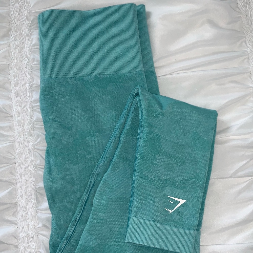 gymshark adapt camo leggings xs